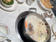 -三人行骨头王火锅(长寿店)