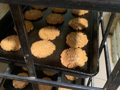 -秀云俄罗斯列巴屋(军星小区店)