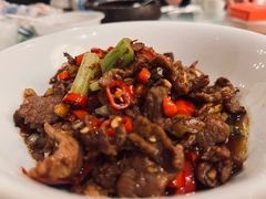 -饭怕鱼·黄焖鲟龙鱼(湖大店)