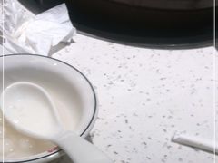 -三人行骨头王火锅(长寿店)