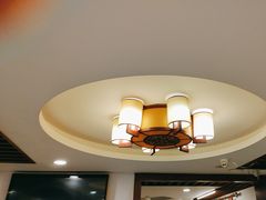 -五谷芳乳鸽王(梅沙老店)