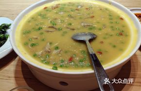 Pea Stew with Pig Intestine Strips