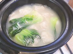 三鲜馄饨-老上海里弄味道(知春路店)