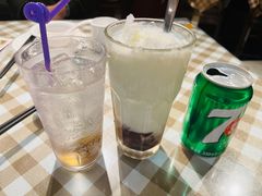 -新大咀港式茶餐厅(宝山万达店)