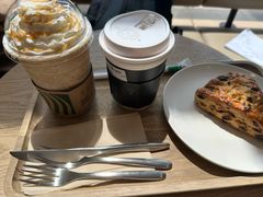 -星巴克臻选(莘庄仲盛店)