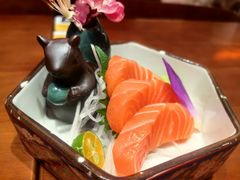 -8PINTS八品脱·日料·烧鸟·精酿小酒馆(莘庄店)