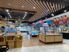 面包甜点陈列柜-盒马鲜生(岭南新世界店)