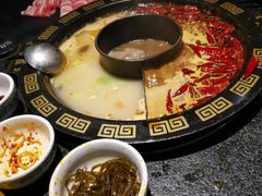 德庄特色三味锅-重庆德庄火锅