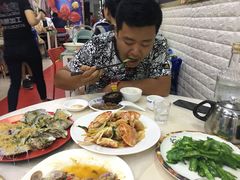 -小辣妹川味海鲜加工店(第一市场椰风巷店)
