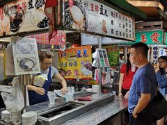-六合夜市