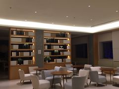 前台对面-全季酒店(成都春熙路IFS国金中心店)