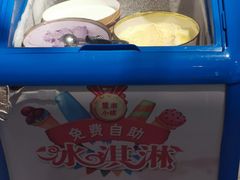 -麓湘小镇(开福万达广场店)