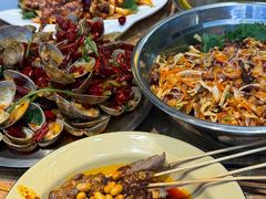 -喝丢一只鞋海鲜烧烤·海肠捞饭(东关街店)