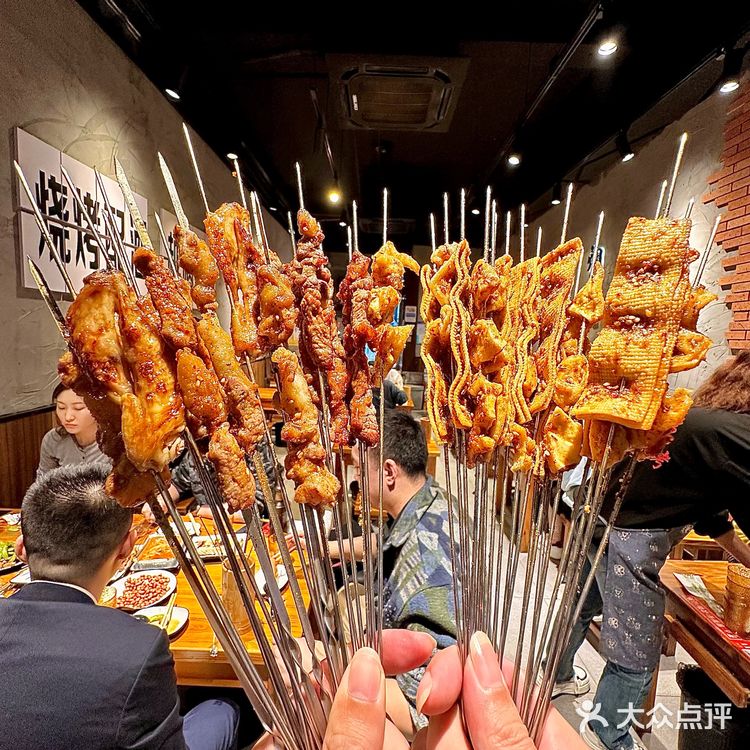 我的宝藏夜宵地!东北烧烤嘎嘎香!