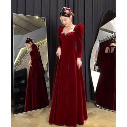 -NaNa婚纱礼服馆