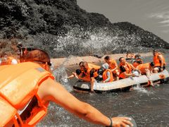 -红河谷漂流