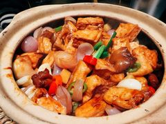 -巴厘龙虾·榜首油焖大虾(音乐学院·沿江酒馆店)