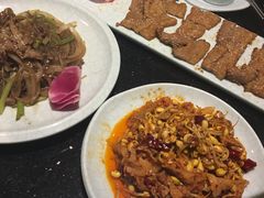 -猪啊牛呀羊啊铜盘烤肉(正大广场店)