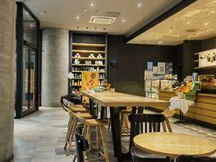 -星巴克臻选(郑州国贸360广场店)