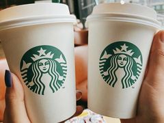 卡布奇诺-星巴克(广州南站A18检票口楼上)