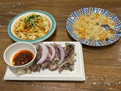 -清真·玛丽亚新疆菜主题餐厅(浙江中路店)