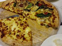 榴莲双拼比萨套餐-乐凯撒披萨(正佳广场店)
