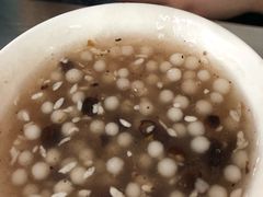 酒酿元宵-芳婆糕团店(王府大街店)