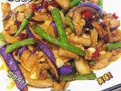 豆角烧茄子-钟掌勺忘不了地道湘菜(新天地假日广场店)