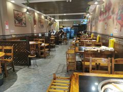 大堂-地锅公社·现炒地锅鸡·地锅鱼·夜宵(罗锦路店)