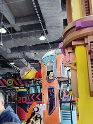 -欧酷世界动力星球(王府井奥莱UP TOWN店)