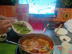 -四季喧黔味豆米火锅(万达广场店)