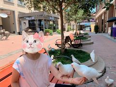 -王府井奥莱临潼小镇(临潼店)