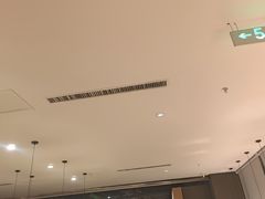 -魔方城市书房(中街益田店)