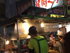 -六合夜市