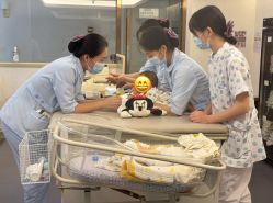 -盈月阁母婴护理中心·月子中心·月嫂育儿嫂