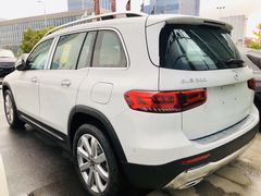 -杭州中升之星奔驰4S店(滨江店)