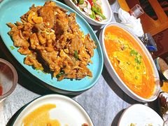 老爆三-大胡同天津菜·海肠捞饭·津门皮皮虾锅贴一绝(西姜井店)