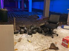 -奔马滚轴溜冰场