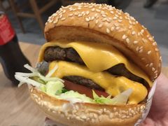 火烤双层牛肉特堡-The Habit Burger Grill 哈比特汉堡(爱琴海店)