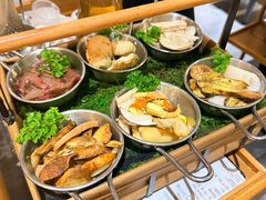 -一朵菌·野生菌探索家火锅(南亚店)