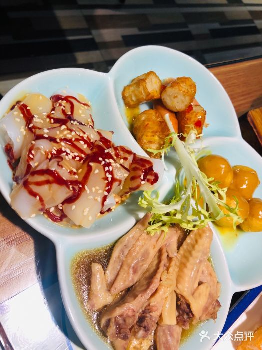 克茗冰室(金地威新中心店)招牌小吃拼盘图片