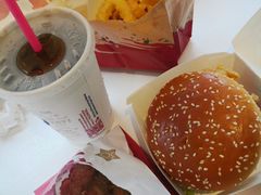 -肯德基(洛川店)