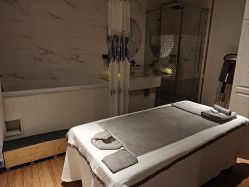 -东英经典SKIN&SPA