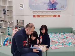 -龙格亲子游泳·水育早教运动中心(绿宝中心)