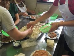 湖父周震馄饨-周震馄饨