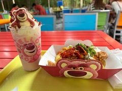 -Lotso Lunch Box 草莓熊餐盒