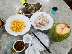 -亚龙湾8号(丁村万人海鲜广场店)