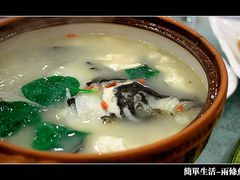 -披云山庄