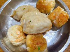 -黄阿姨锅贴大王(万航渡路店)