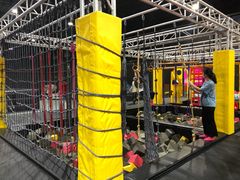 -嘿哟动霸CHUA·新潮玩运动娱乐中心·蹦床滑冰团建乐园